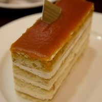 濃厚キャラメルケーキ