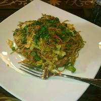 Ｙａｋｉｓｏｂａ　ｗｉｔｈ　ｃｈｉｃｋｅ…