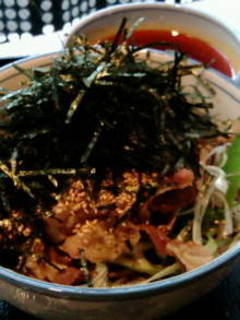 肉そば　／　肉うどん