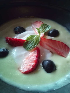 アボカドクリームスープの杏仁豆腐