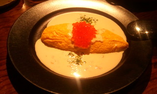 ウニとイクラのチーズオムレツ