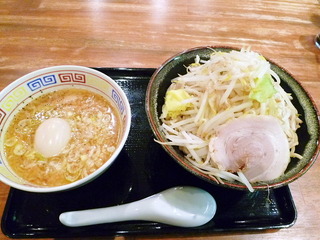 ガッツ系つけ麺