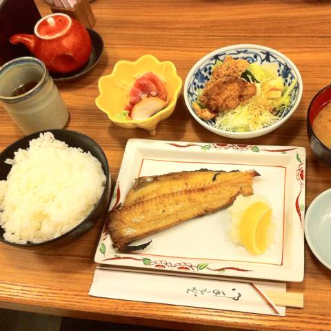 ほっけの塩焼き定食