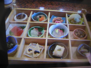 満兆美味彩々弁当