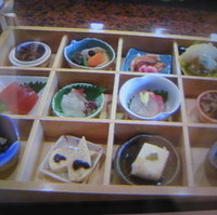 満兆美味彩々弁当