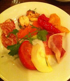 前菜盛り合わせ