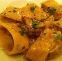 ボルチーニ茸のクリームソース和えパッケリ