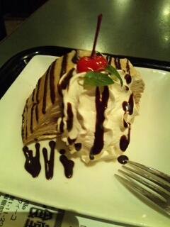 幸せなチョコミルクレープ