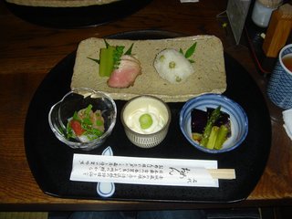 名代おめん　セットの料理つき