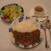 ホンジョー赤キーマカレー