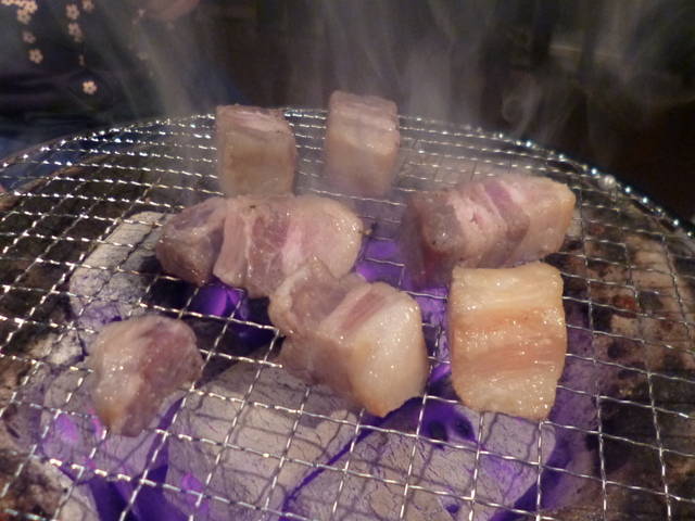 岩中豚の自家製厚切りベーコン