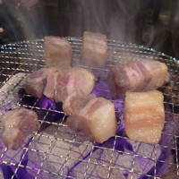 岩中豚の自家製厚切りベーコン