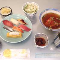 限定ランチ鮨