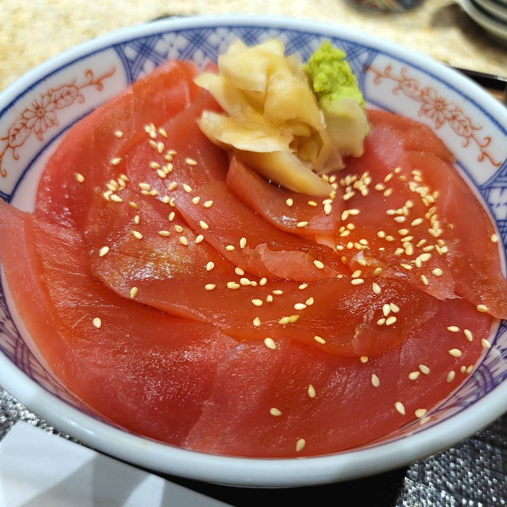 鉄火丼