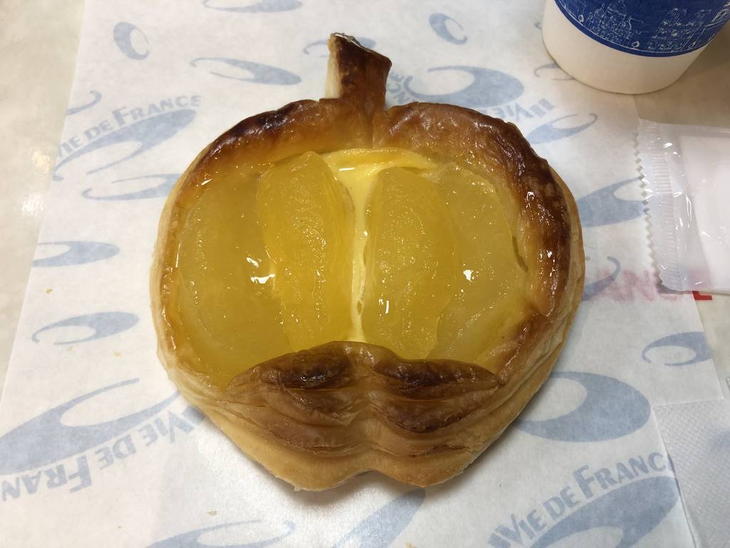 りんごカスタードパイ