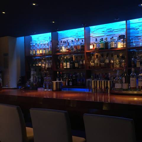 アンカーズ・ラウンジ