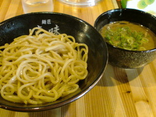 にぼにぼつけ麺