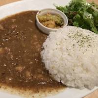 牛すじ煮込みカレー