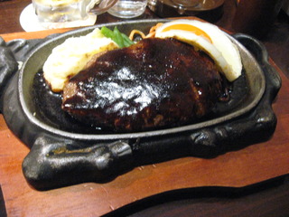 洋食屋さんのハンバーグ