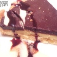 チョコレートのタルト