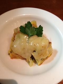 スパニッシュオムレツ　ガーリックマヨネーズ添え