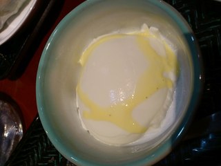 アンニントウフ