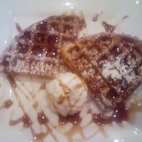 キャラメル＆生クリームワッフル