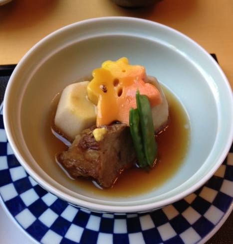 里芋と豚肉の角煮