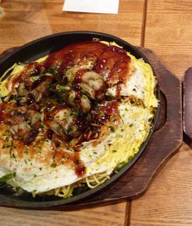 そば、広島産カキ入り　◇・・…――――――――…・