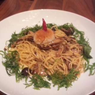 ポルチーニ香る たっぷりキノコと大根おろしと青じそ スパゲッティーニ