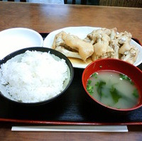 てびち煮込み定食