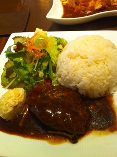 シェフ特製ハンバーグ