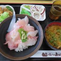 地魚丼