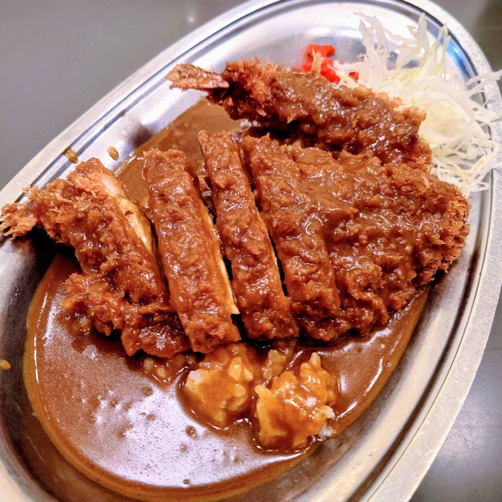 ビックロースかつカレー