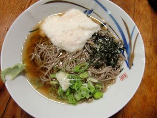 冷やしとろろ蕎麦