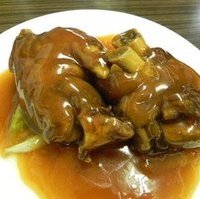 豚足の醤油煮
