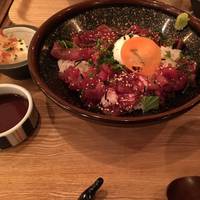 マグロの漬け丼