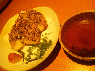 サトイモとぎんなんのゴマまぶしコロッケ