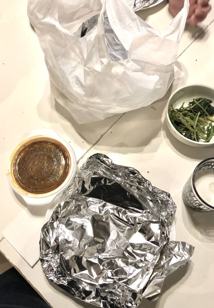 マトンカレーとナンのセット