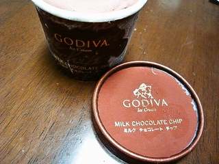 ミルクチョコレートチップアイス