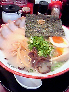 塩豚骨らーめん