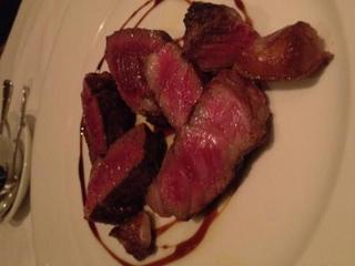 蝦夷鹿と和牛のグリル