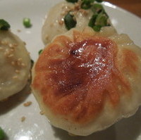 焼包ショーロンポウ