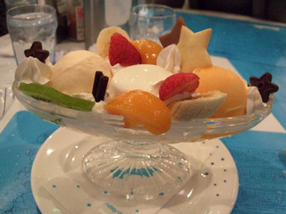 13星座のパフェ(蠍座)