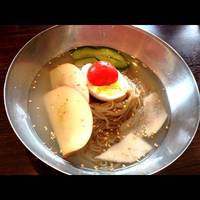ブルコギサラダ丼＋ミニ冷麺ｏｒミニ温麺