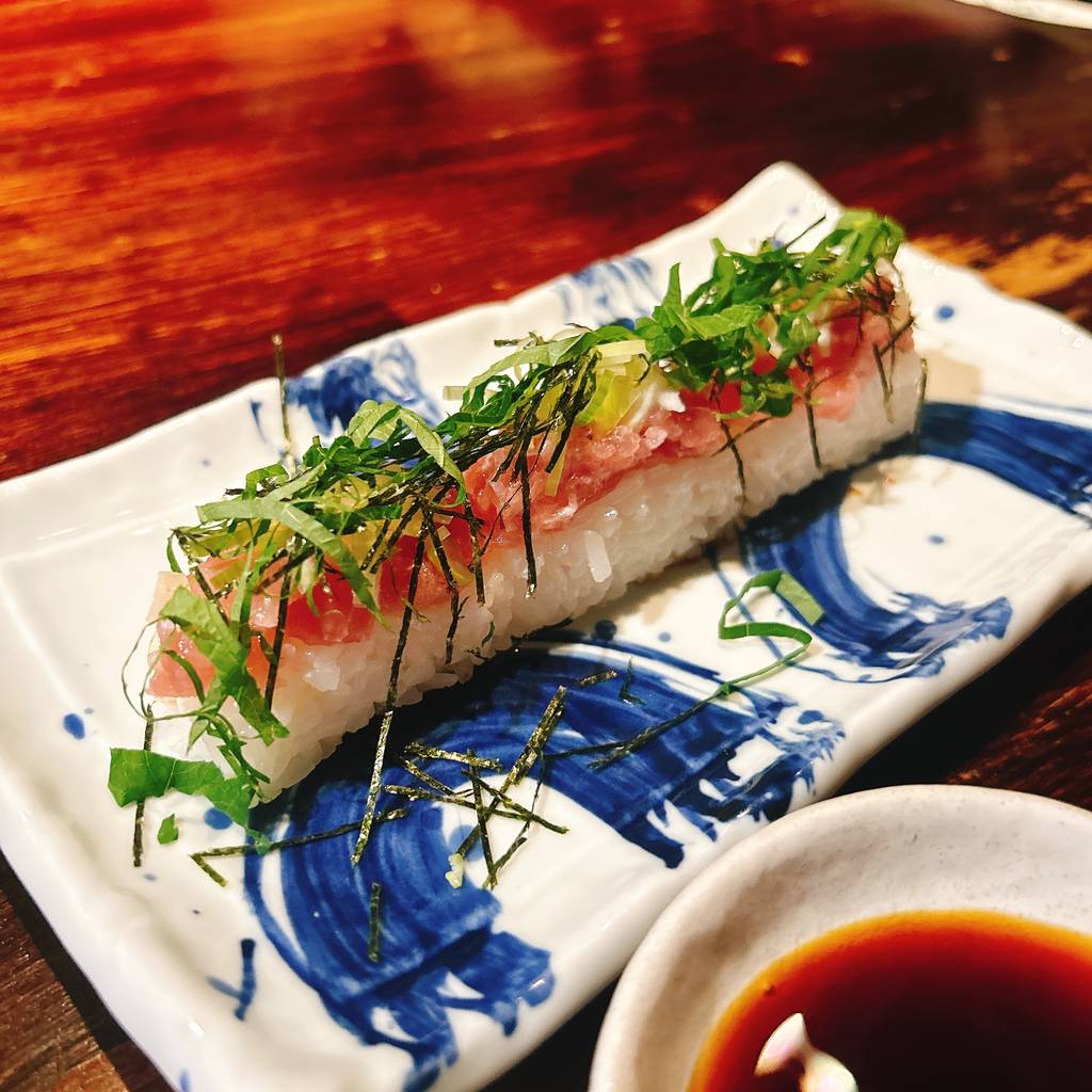 肉寿司ネギトロ食べ放題