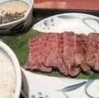 厚切白たん　たんとろセット