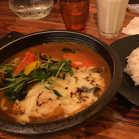 チキン　焦がしチーズトッピング