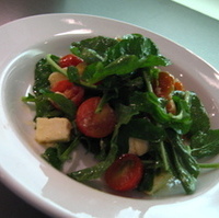 モッツァレラチーズのサラダ