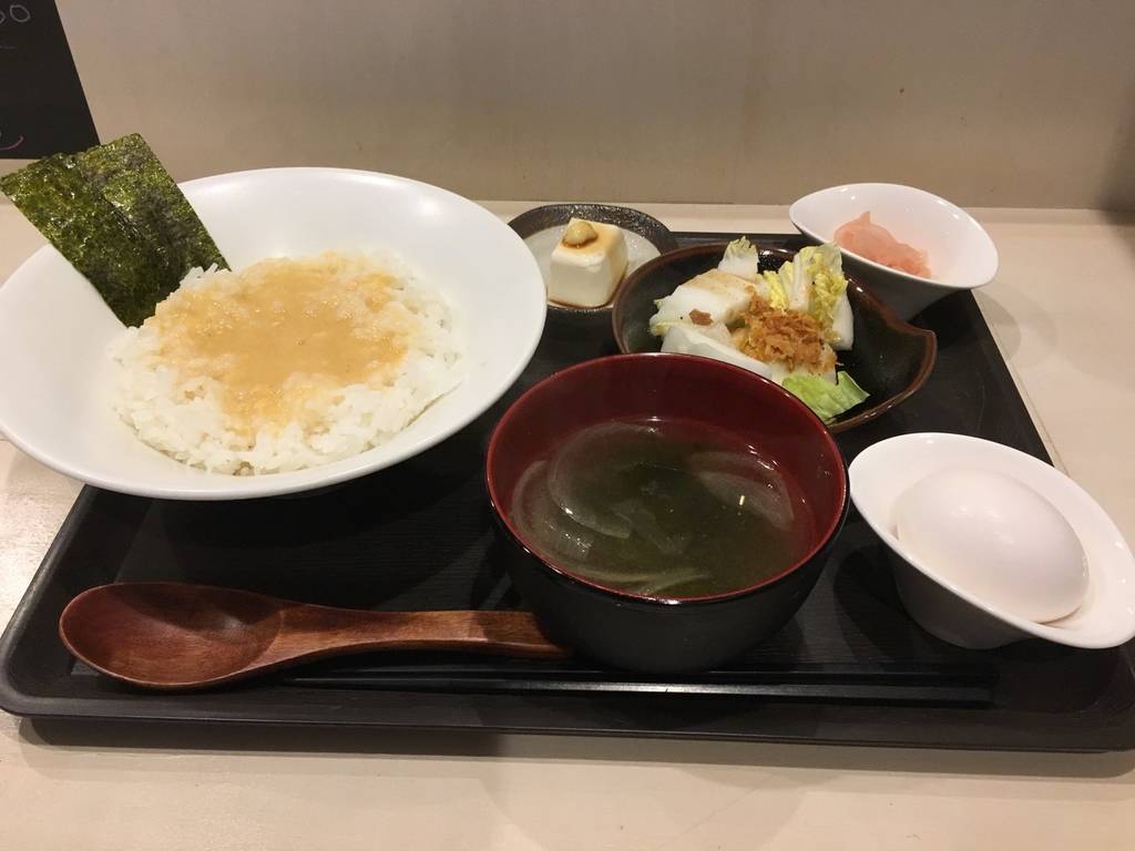 自然薯のとろろ丼セット